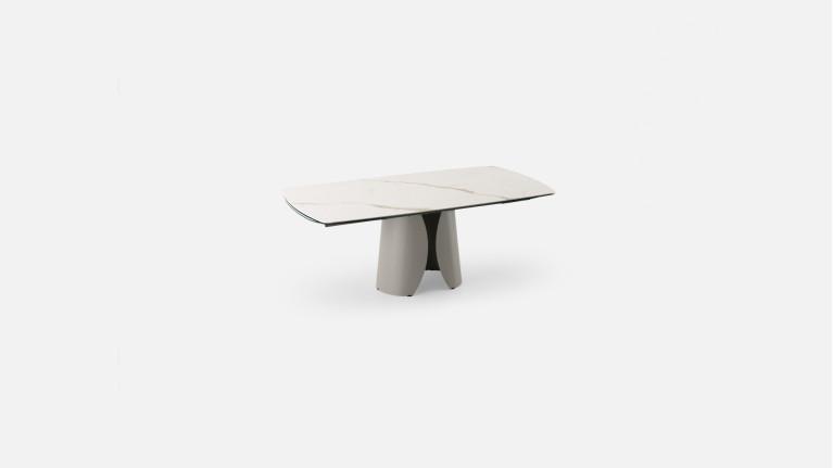 OTTO ceramic extendable dining table | In fused glass