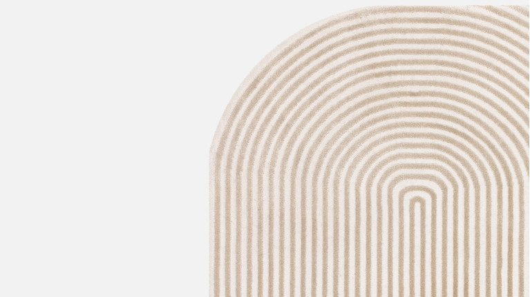 Designer rug with clean lines and a graphic shape, KUZA SHAPE