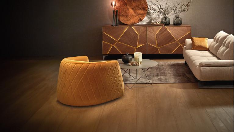 KANE swivel armchair | Combine comfort and design in your living room