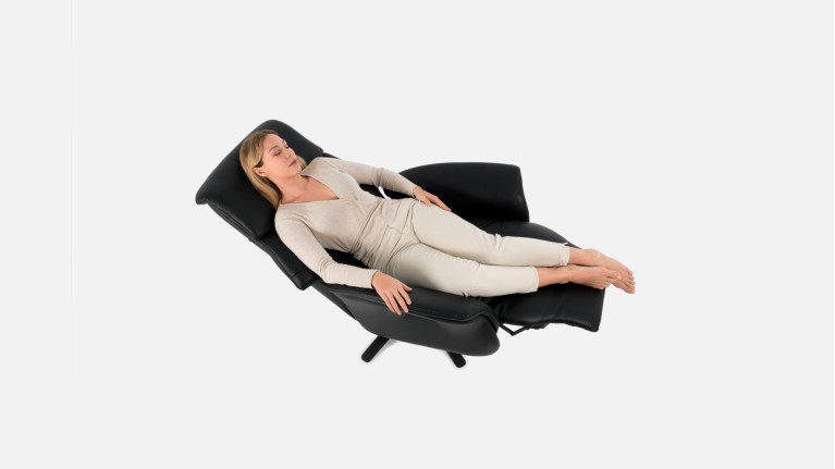 KOOL electric recliner | 100% customizable - 3 sizes