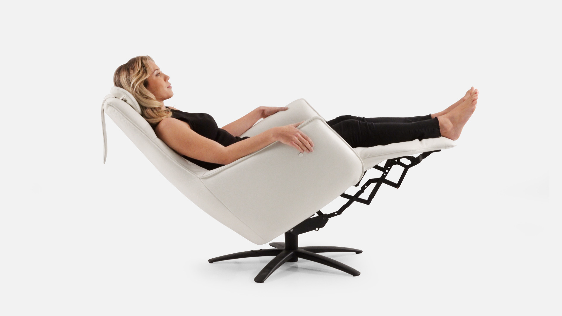 FLOCON electric recliner | Wrap-around design and lines