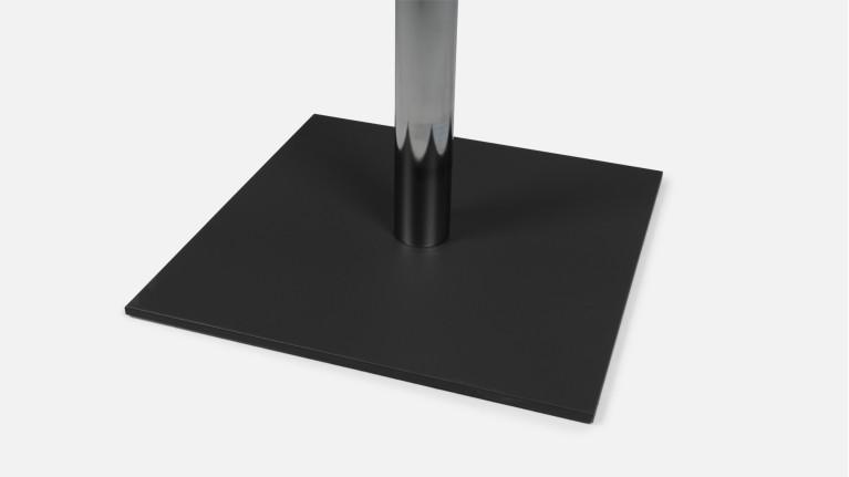 WING bar stool | Play the contemporary card