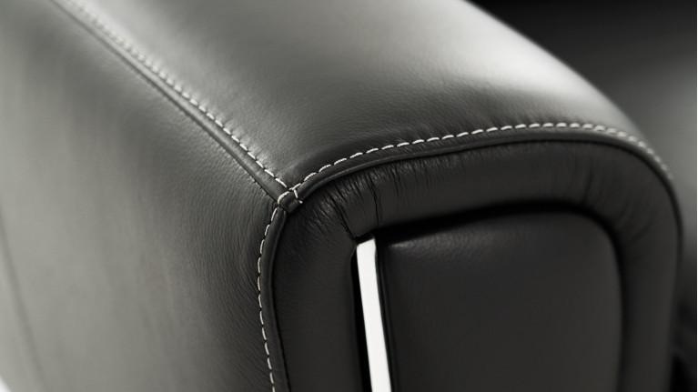 3-seater leather recliner sofa ROSSINI | Optimum relaxation