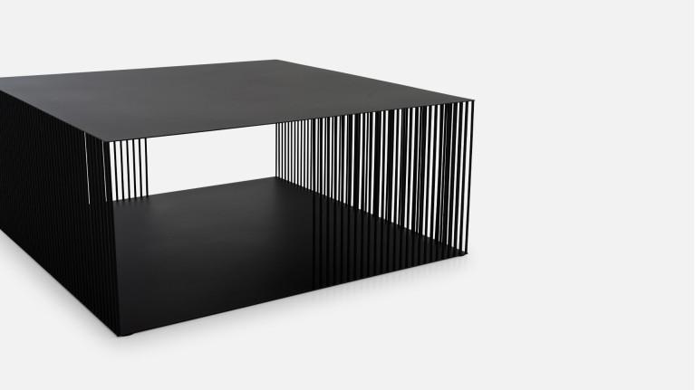 Coffee table VEIL | Aerial design