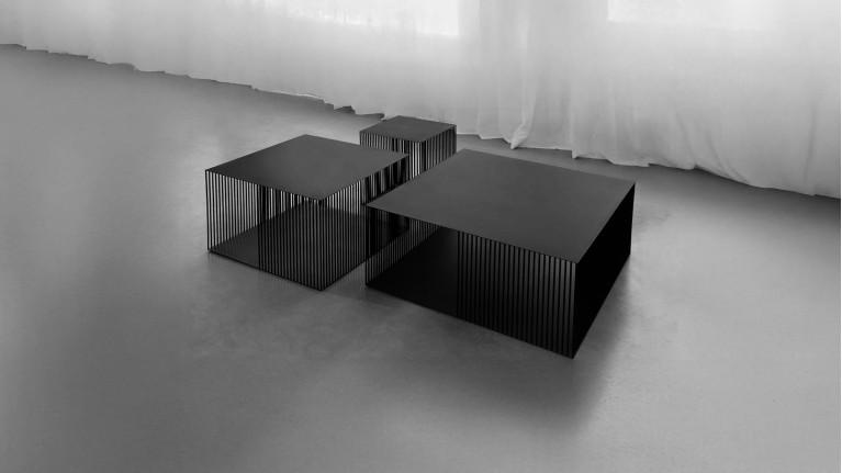 Coffee table VEIL | Aerial design