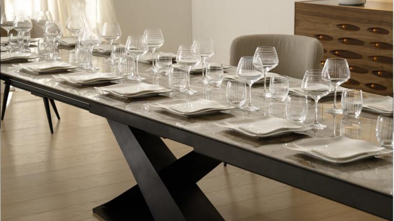 Extendable ceramic dining table ECLIPSE | Table XL