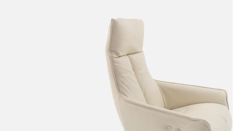 FLOCON electric recliner | Wrap-around design and lines
