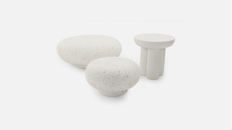 Bout de canapé RITA | Simplicity with a touch of elegance