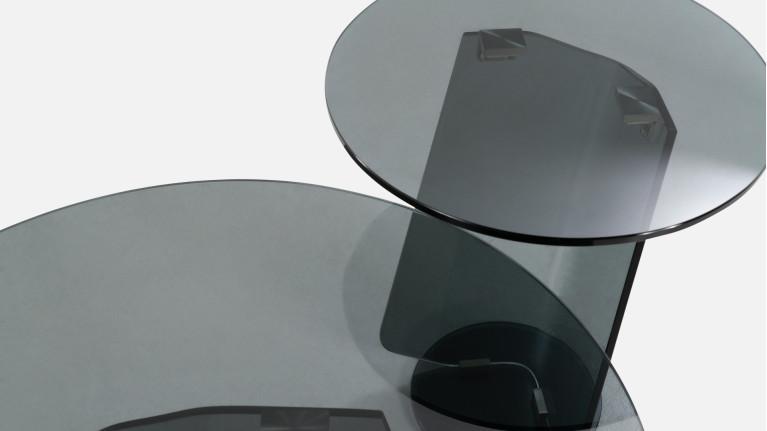 MIRAGGIO | Design in curved smoked glass