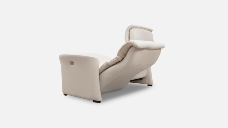 CYRUS electric recliner sofa | Opt for maximum comfort