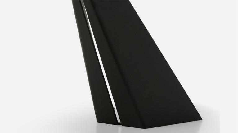 SHARP extendable dining table | Customize your table