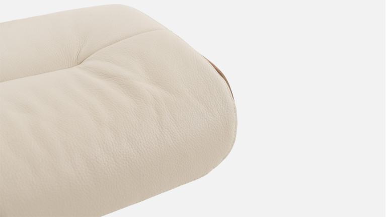 JULIO leather manual recliner | Comfort and elegance