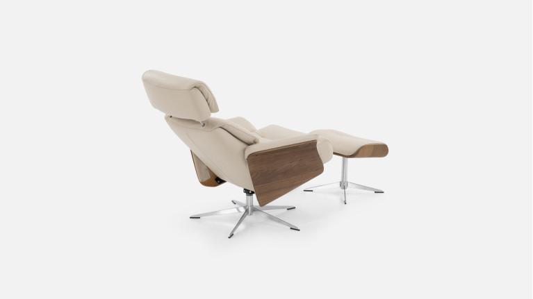 JULIO leather manual recliner | Comfort and elegance