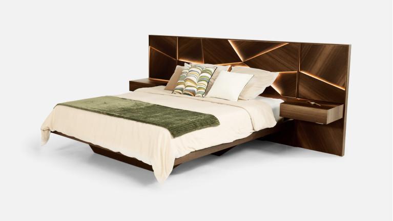 ECLIPSE bed and nightstand set | Une chambre design