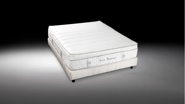 SUITE DIAMOND mattress | Firm support with choice of mattress topper