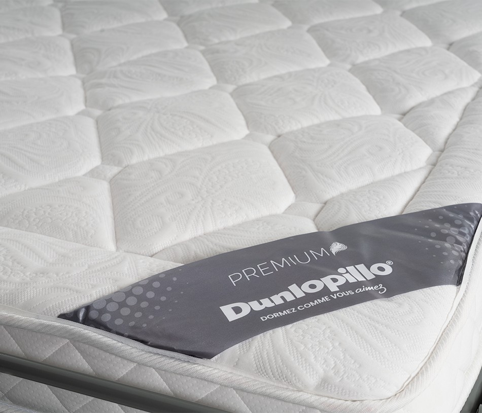 Canapé-lit avec sommier à lattes et un matelas Dunlopillo - Canapé convertible ALASKA