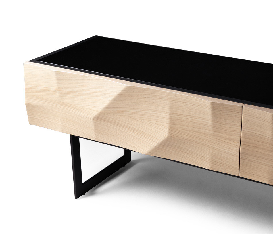 meuble tv haut de gamme en bois et laque noir MONTECARLO